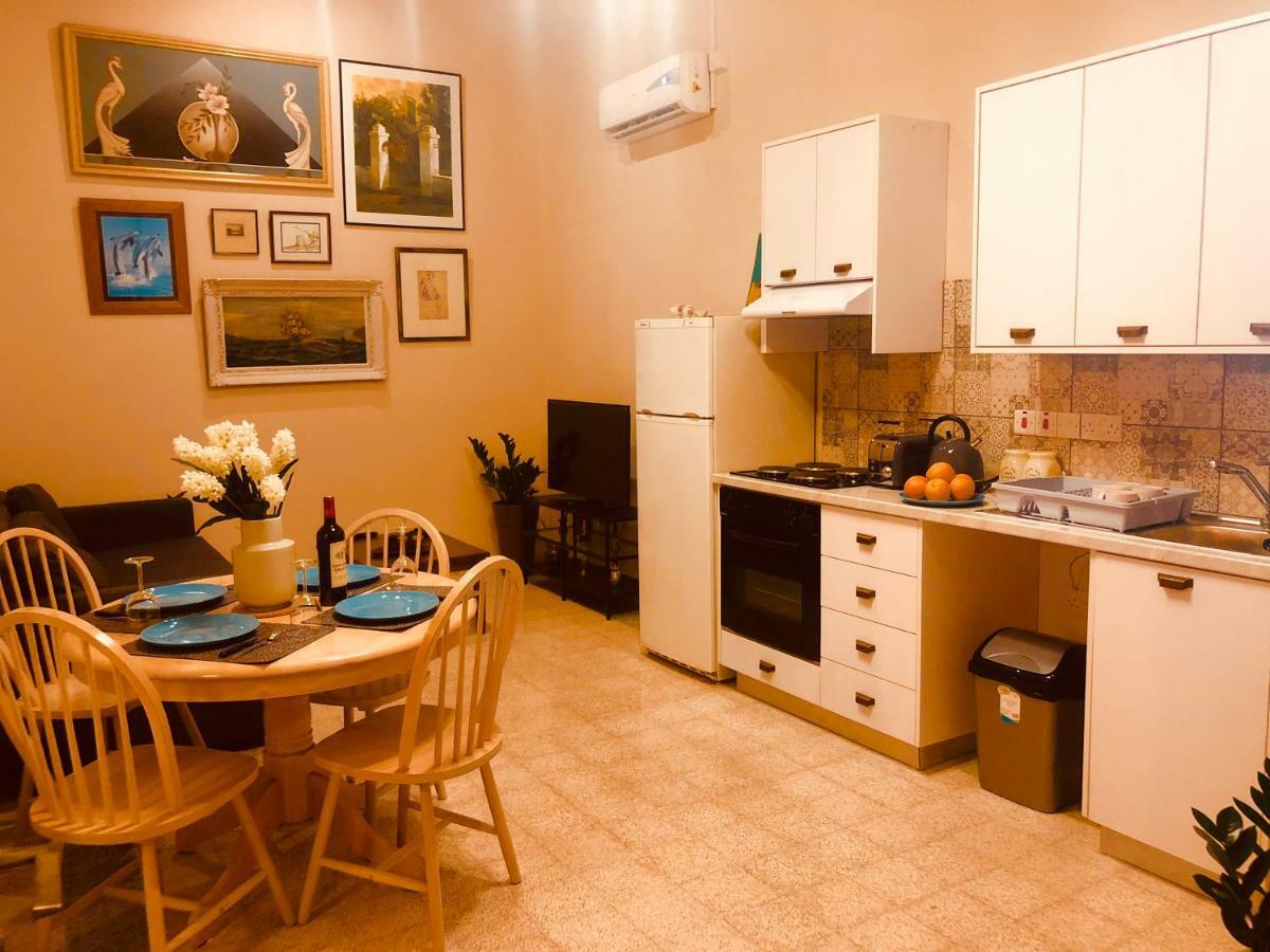 Karavella Vintage Apartment Pafos Dış mekan fotoğraf